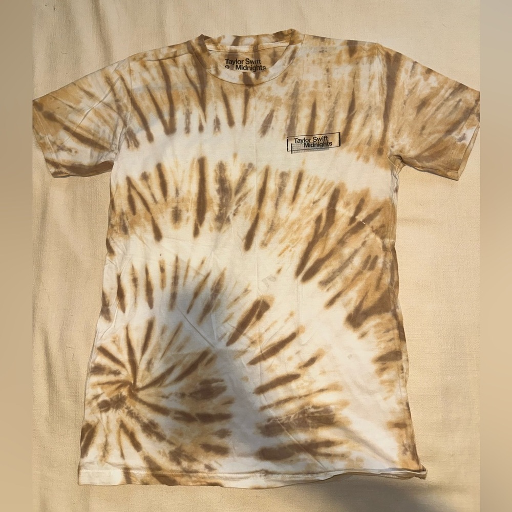 Taylor Swift Midnights shirt size MED (4/6)